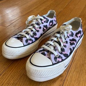 Platform cheetah converse sneakers